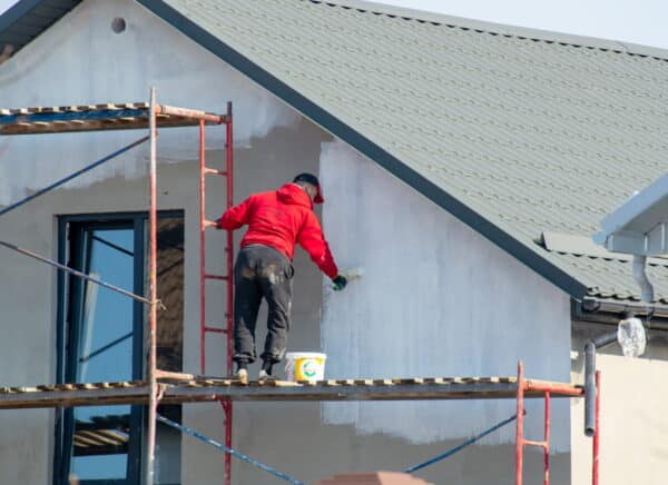 Quel budget préparer pour une peinture de façade ?